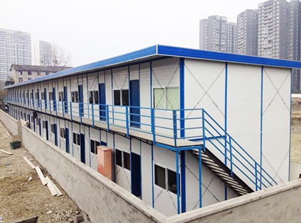 移動板房與集裝箱房的6大區別